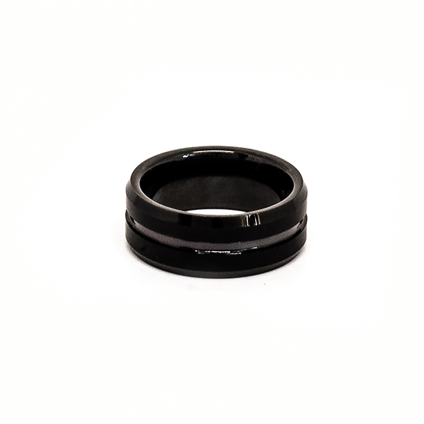The FR | Art Jewellery Tungsten Black Middle Groove ring features a comfort fit, black matte finish, and a single glossy center groove, shown against a white background.